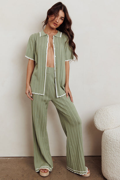 Liloh Ribbed Buttoned Shirt Sage