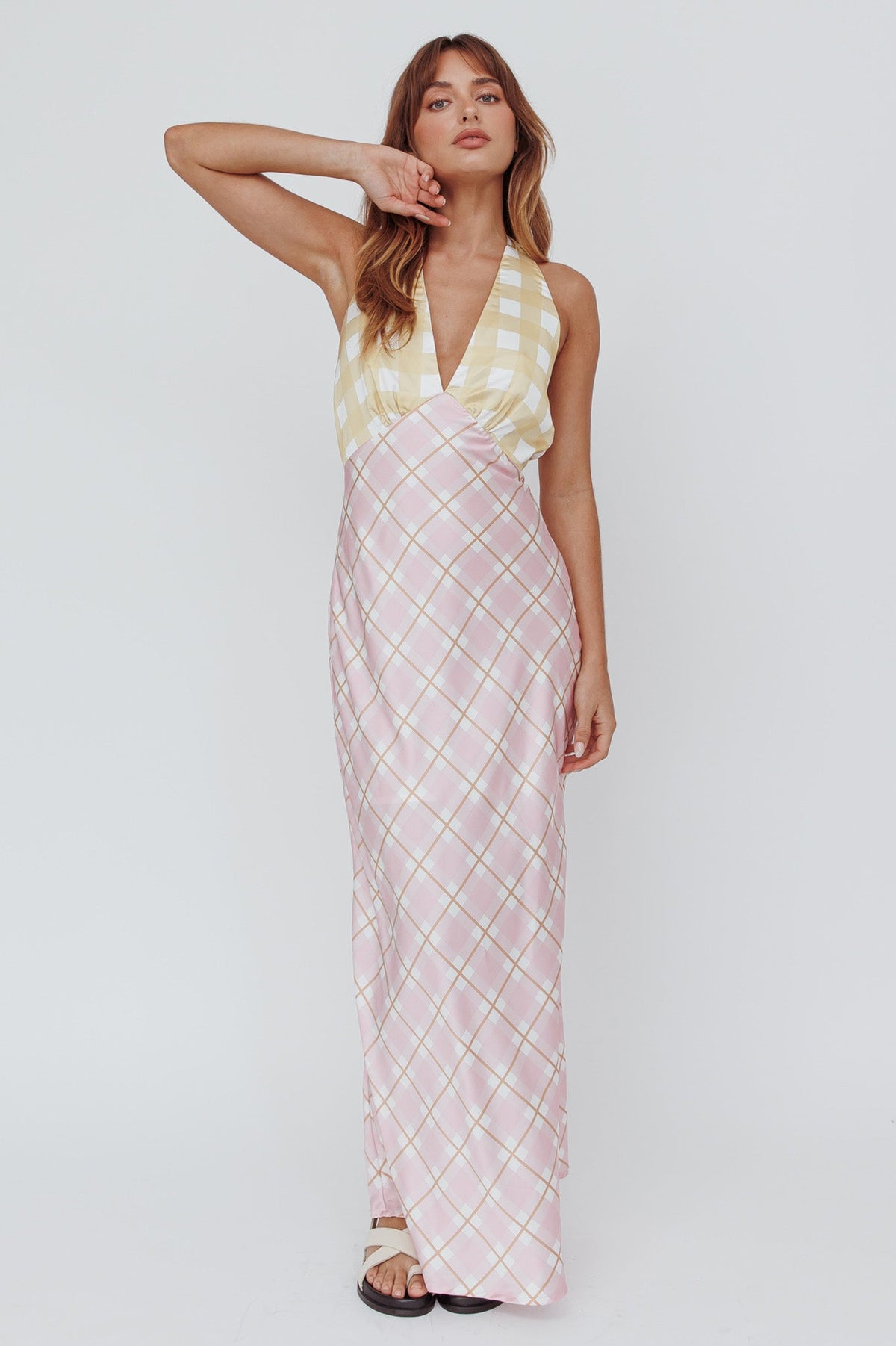 Lavara Halterneck Maxi Dress Checker Pink