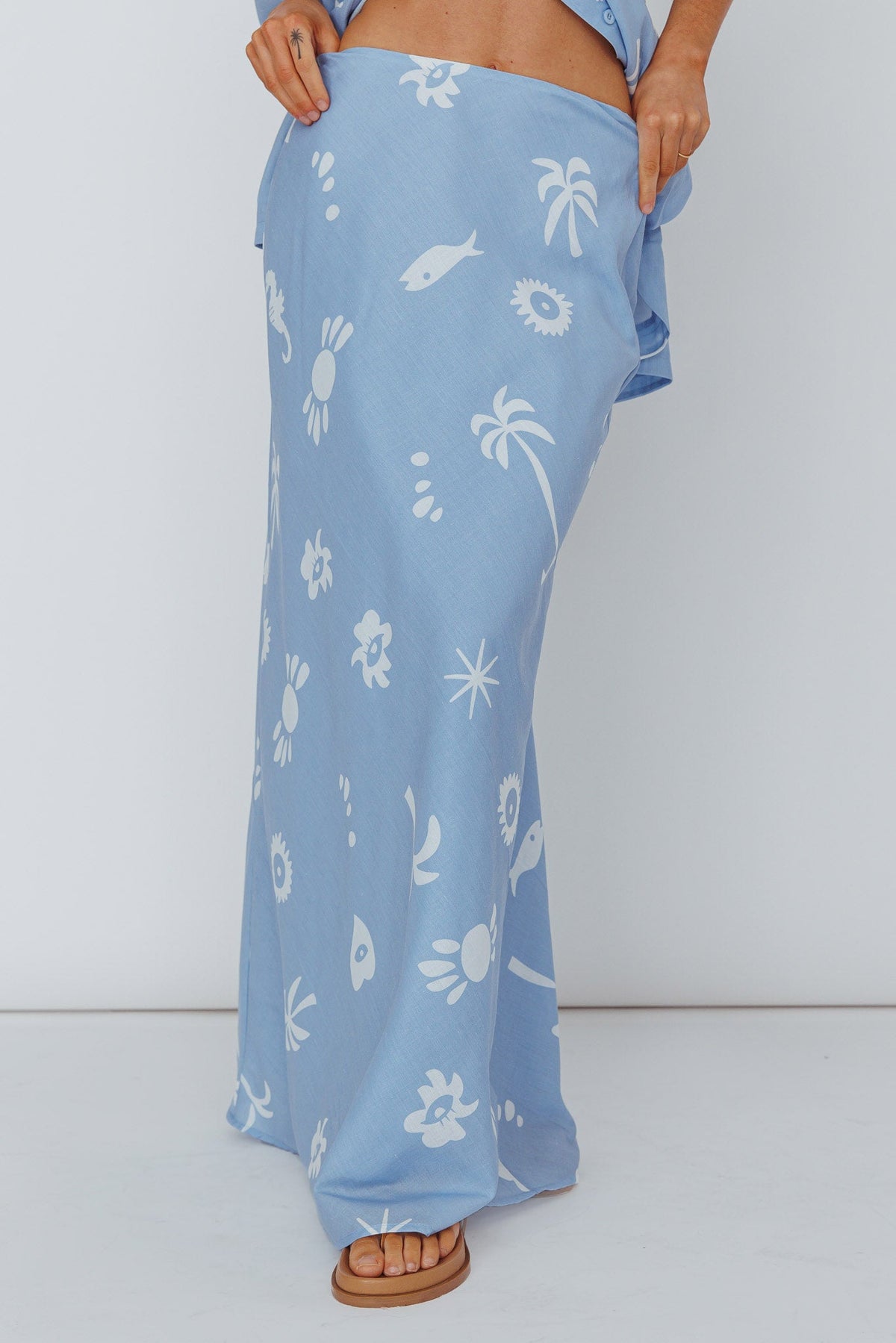 Light Aura Maxi Skirt Print Blue White