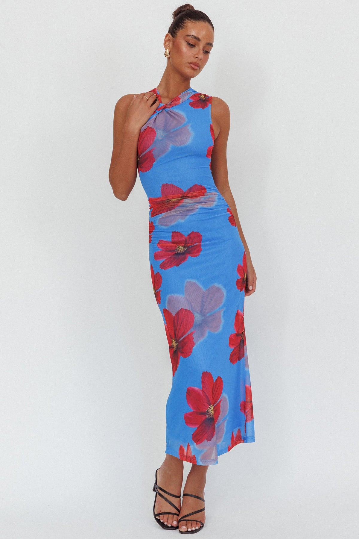 On Air Twist Neck Maxi Dress Floral Blue