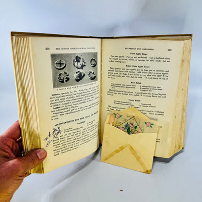 Boston Cooking School Cook Book Fannie Farmer 1930 with Recipes