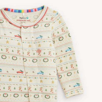 Magnetic Me Footie in Traditional Christmas