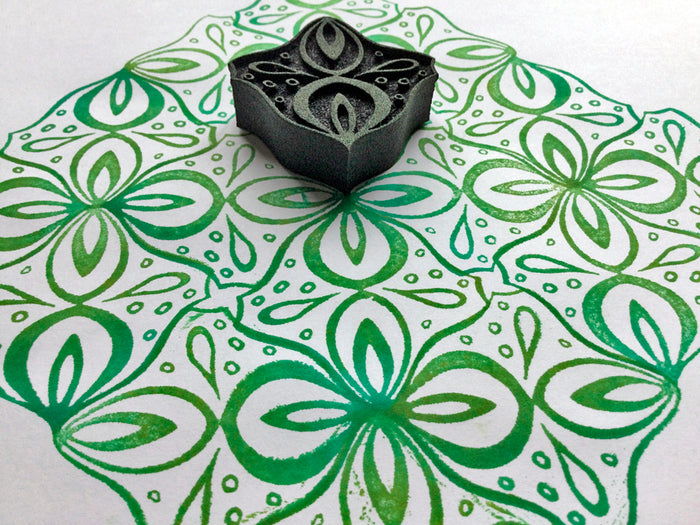 Marta Harvey | Flowers & Stars | Foam Stamp