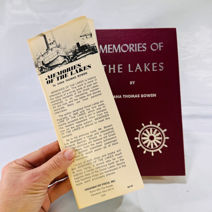 Memories of the Lakes by Dana Thomas Bowen (1969), Freshwater Press, Hardcover with Dust Jacket