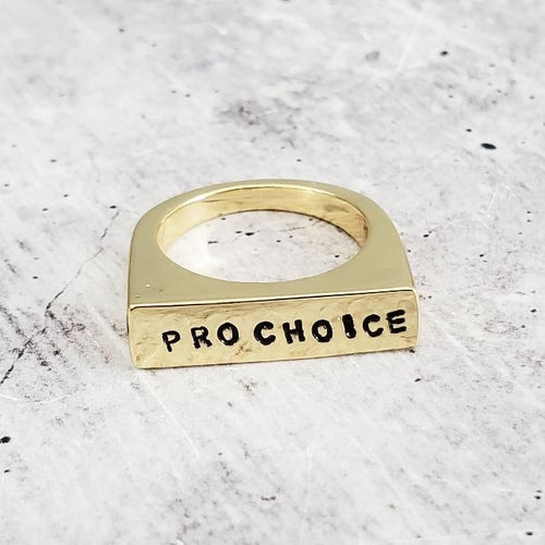 PRO CHOICE Gold or Silver Flat Top Ring Salt and Sparkle