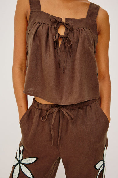 Rails Calais Top in Cocoa Floral Embroidery