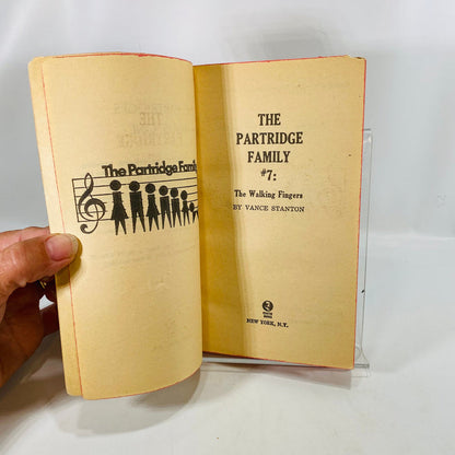The Partridge Family #7 The Walking Fingers by Vance Stanton 1972 Curtis Books