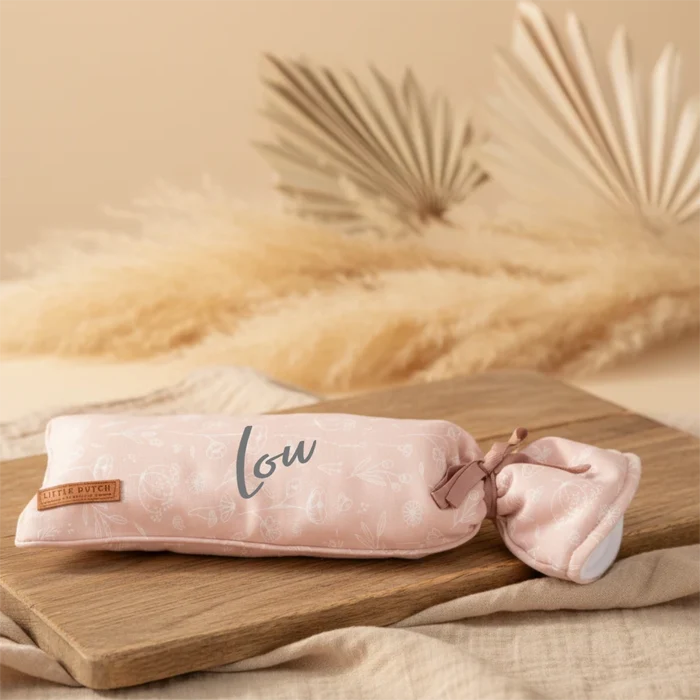 Personalisierter Little Dutch Wärmflaschenbezug Wild Flowers Pink mit Namen – rosa Baumwollbezug als Geschenk zur Geburt