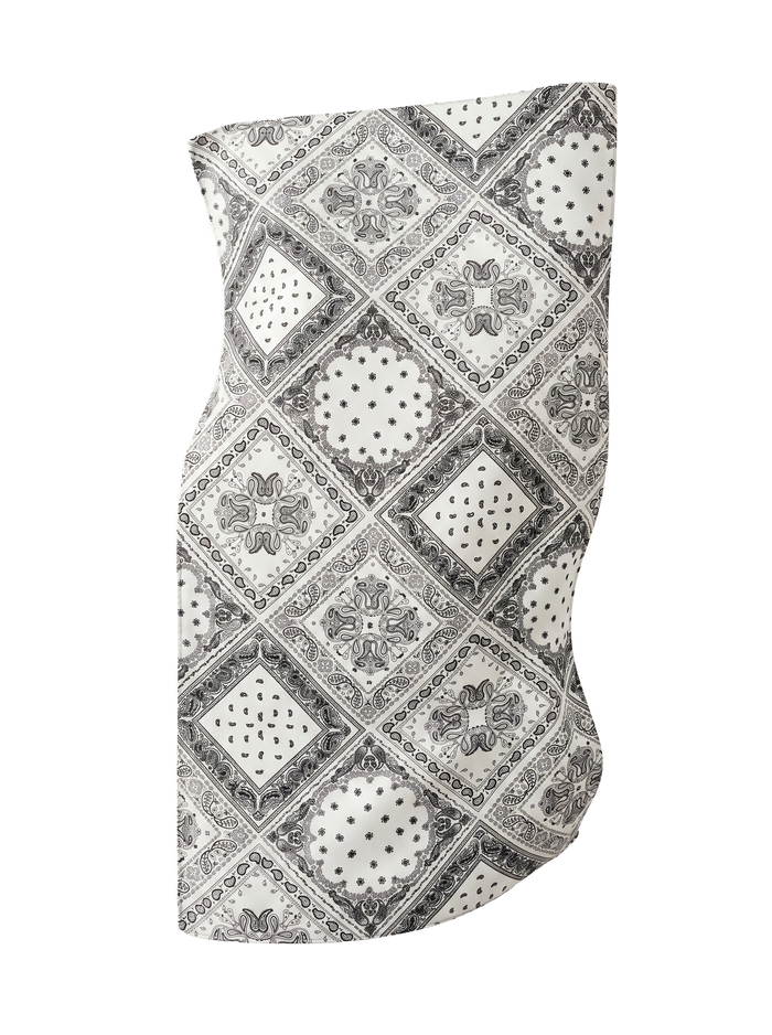 WINGS Women's Scarf 180x90 cm Paisley Bandana Pattern